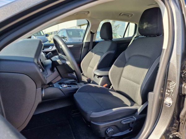 Ford Focus 1.0 EcoBoost Business Ed / AUTO /CARPLAY /GARANTIE
