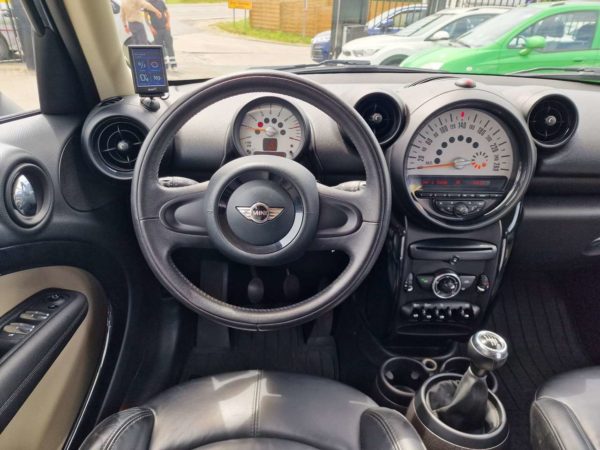 MINI One Countryman 1.6i / SIEGES SPORT / CUIR / BLUETOOTH / GARANTIE