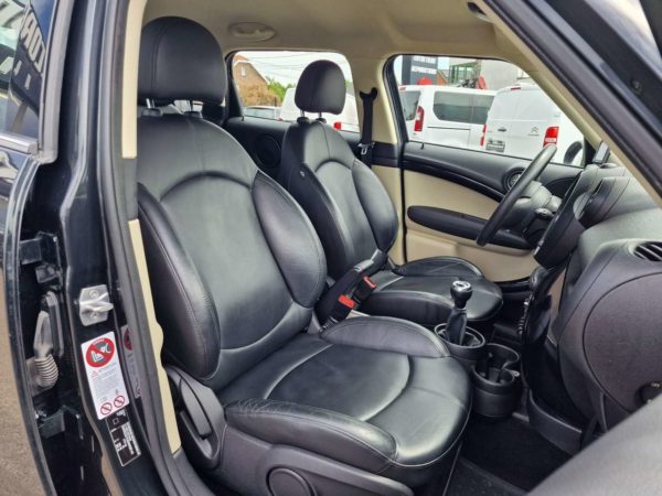 MINI One Countryman 1.6i / SIEGES SPORT / CUIR / BLUETOOTH / GARANTIE
