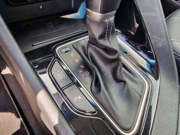 Kia Niro 1.6 GDi PHEV Fusion DCT / CUIR / ACC / CAMERA