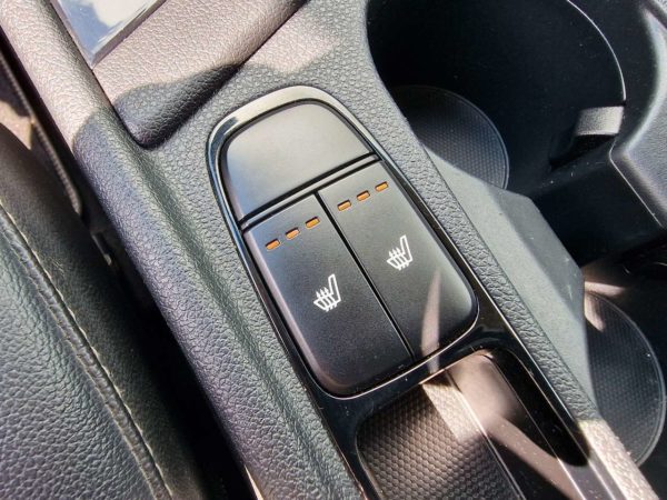 Kia Niro 1.6 GDi PHEV Fusion DCT / CUIR / ACC / CAMERA