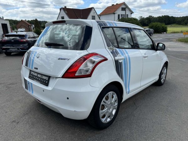 Suzuki Swift 1.2i GL Airco / USB / MARCHAND OU EXPORT