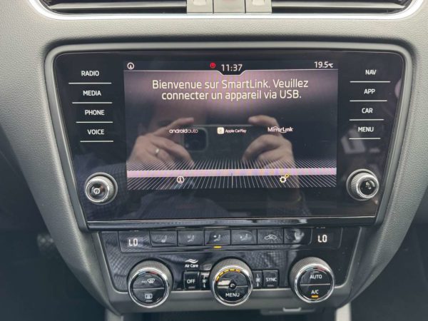 Skoda Octavia SW 1.0 TSI Ambition DSG / GPS / CARPLAY / ATTELAGE