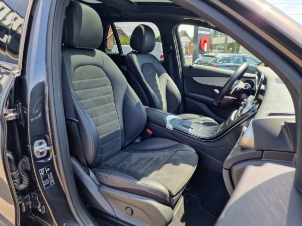 Mercedes-Benz GLC 300 de 4Matic / PHEV / AMG Line / GPS / PANO / CARPLAY