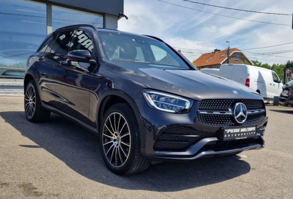Mercedes-Benz GLC 300 de 4Matic / PHEV / AMG Line / GPS / PANO / CARPLAY