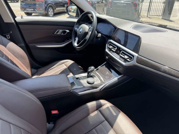 BMW 330 Touring 330eXA PHEV Luxury Line