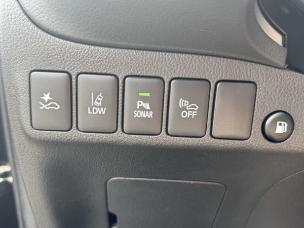 Mitsubishi Outlander 4WD PHEV Bus. Ed. / CARPLAY / ATTELAGE / CAMERA