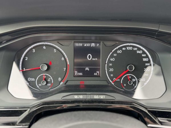 Volkswagen Polo 1.0 TSi Comfortline DSG / GPS / AIRCO / CARPLAY