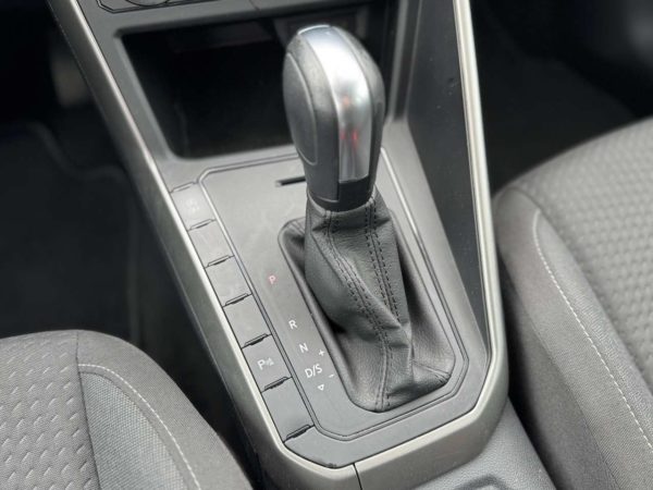 Volkswagen Polo 1.0 TSi Comfortline DSG / GPS / AIRCO / CARPLAY