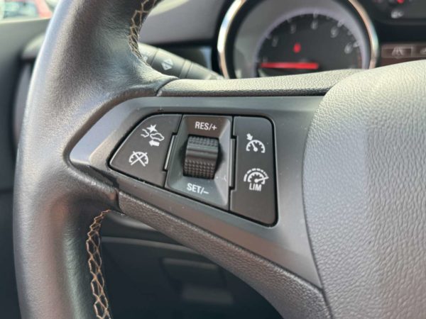 Opel Astra Sports Tourer 1.2 Turbo Elegance / GPS / CARPLAY