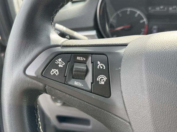 Opel Corsa 1.4i COSMO AUTO. / CAMERA / XENON / AIRCO / CRUISE